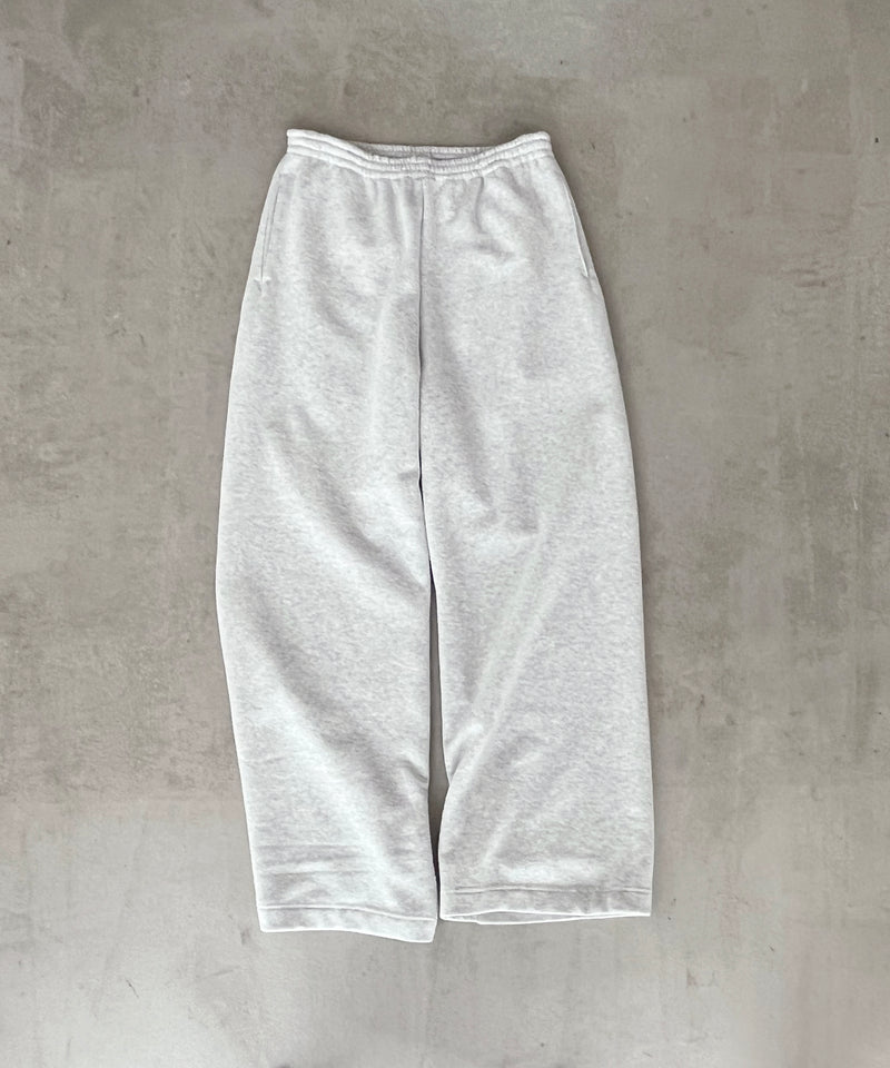 LOOSE FIT SWEAT PANTS "M.FIGURE"