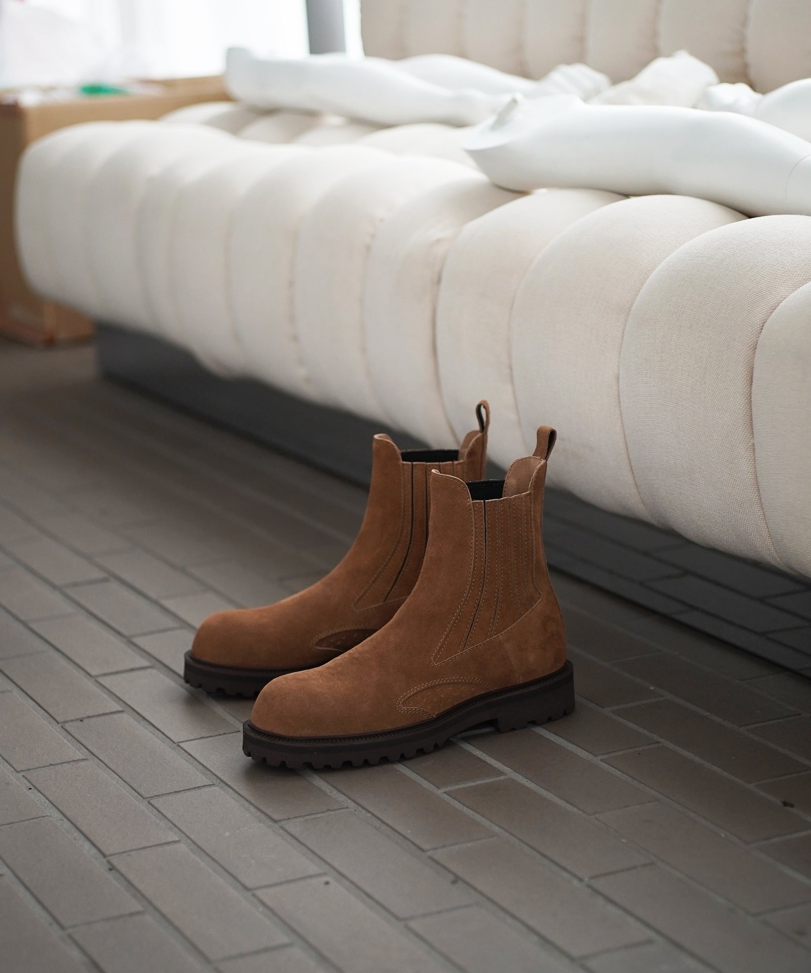 KAIKO × MIDORIKAWA RYO SIDE GORE BOOTS KAIKO × MIDORIKAWA RYO SIDE GORE BOOTS 