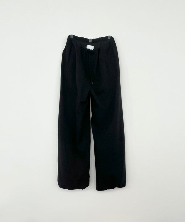 CLOUD 下 "BLACK"