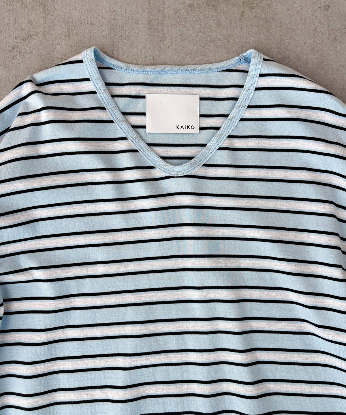 V NECK SWEATER – KAIKO ONLINE STORE