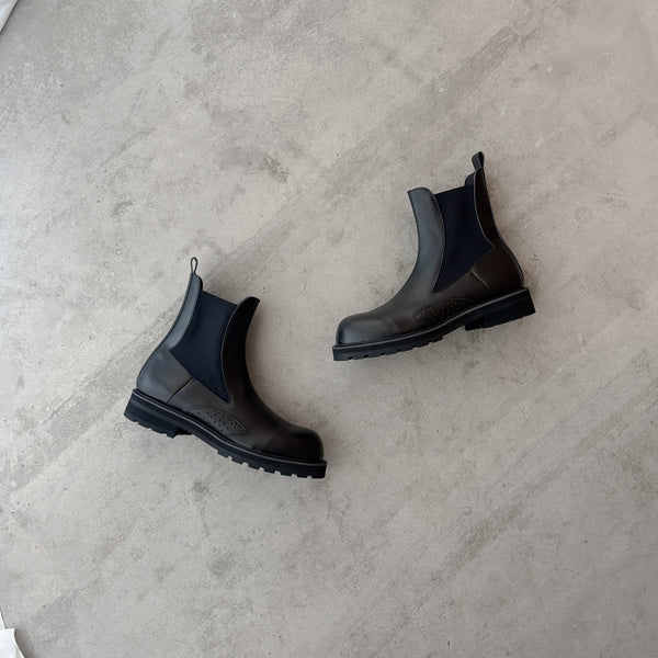 KAIKO×midorikawaryo ブラック サイドゴアブーツ KAIKO × MIDORIKAWA RYO SIDE GORE BOOTS 